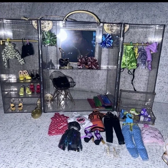 HUGE Rainbow High Doll Bundle with Dolls, Car And Closet Never Played With!